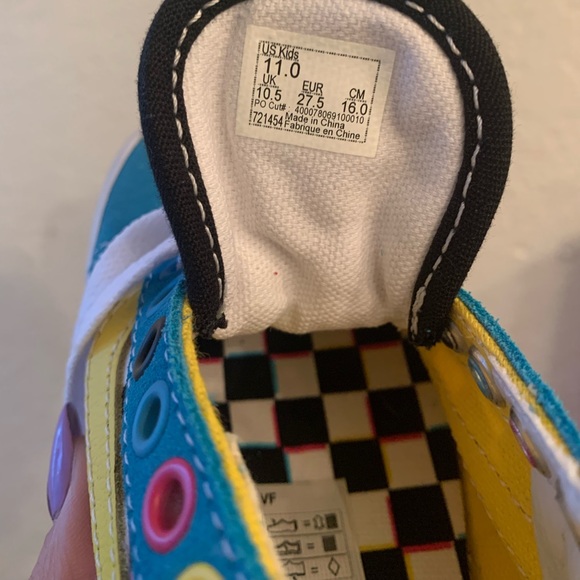Vans Shoes for kids 🌷Spring Sale🌷 - Picture 5 of 5